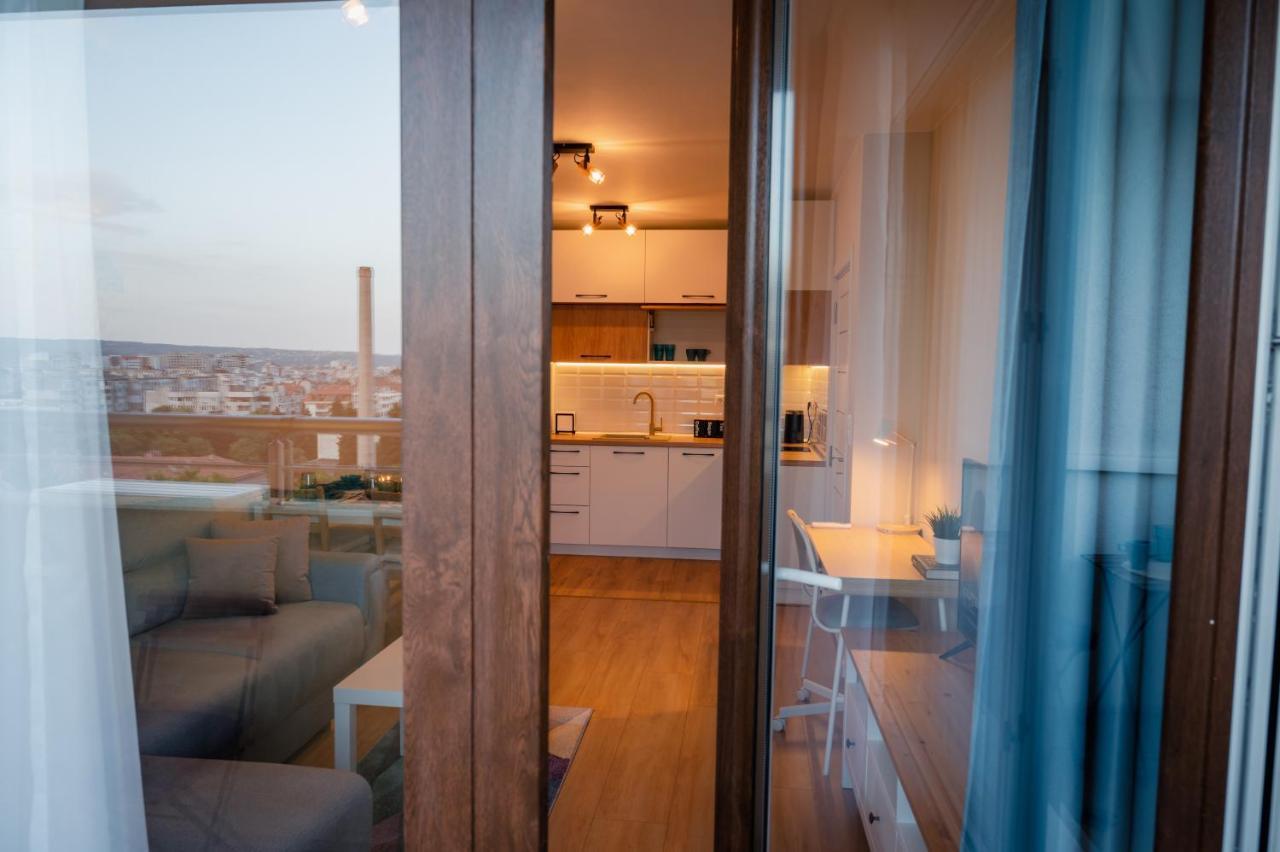 Emerald Suite With Private Parking Varna Exteriér fotografie
